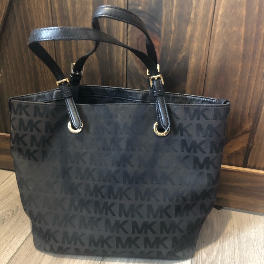Michael Kors Tote